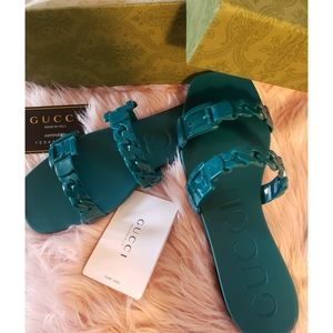Gucci Rubber Slides (flat) with Chain straps